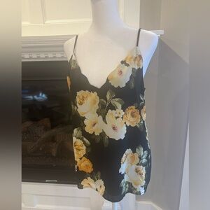 ✨Socialite Medium  Black and yellow floral spaghetti strap scalloped V-neckline